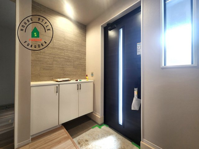 糸島市潤1丁目第2-1棟（1号棟）　の防犯設備|二重ロックでしっかり防犯対策ができます。