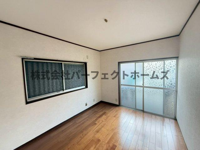 宮之下町戸建　賃貸の洋室|広々とした洋室です