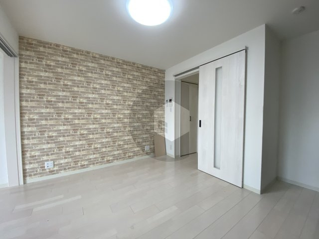 クリエオーレ高井田西の居間・リビング