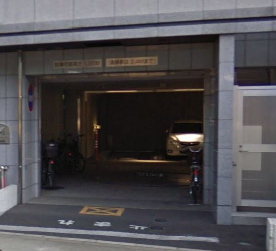 プレール・ドゥーク東京EAST Ⅳ RiverSideの駐車場