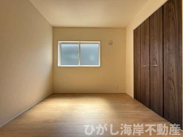 平塚市達上ヶ丘　新築戸建　全2棟の子供部屋|5.2帖　洋室