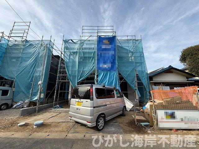 平塚市達上ヶ丘　新築戸建　全2棟の外観|11月17日撮影　建築中　現地外観