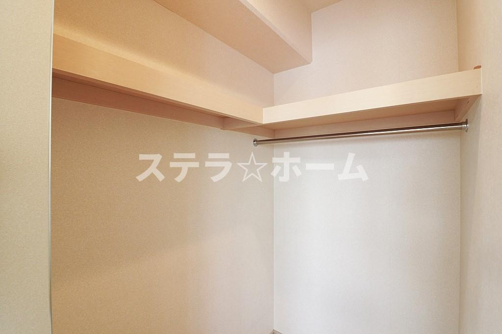 くずはタワーシティT棟の収納|たっぷりとした収納スペースです