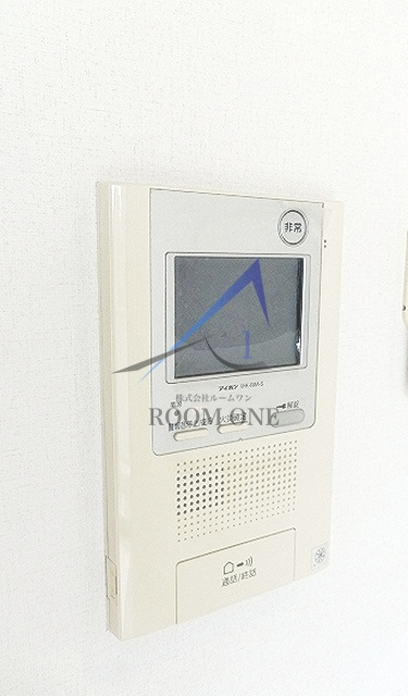 エクセリア川崎のセキュリティ|モニター付きインターホンです。