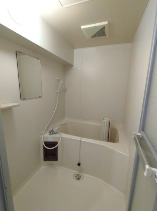 メゾンミヤマエの浴室