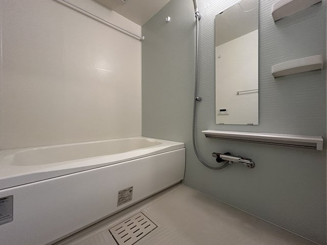 前橋市天川原町２丁目のアパートの浴室