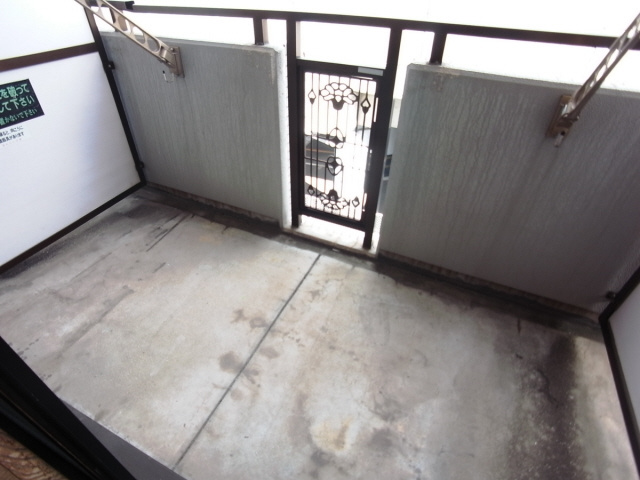 ライフ石町のバルコニー