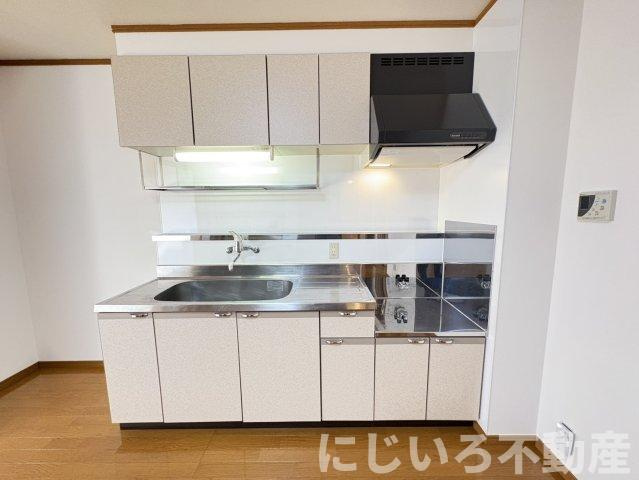 ヨーロピアンシャレ―サンモールのキッチン