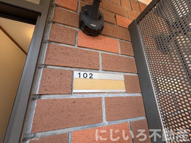 ヨーロピアンシャレ―サンモールの駐車場