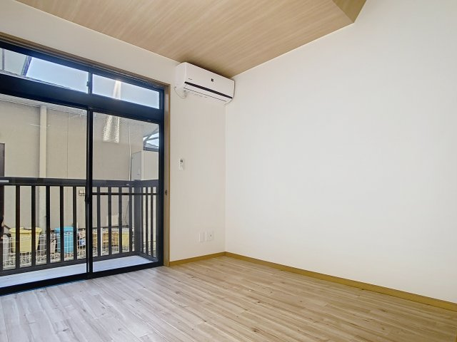 エスポアールナガオカの洋室