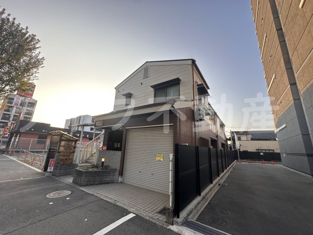 ポプルスONEの外観|おしゃれな外観です