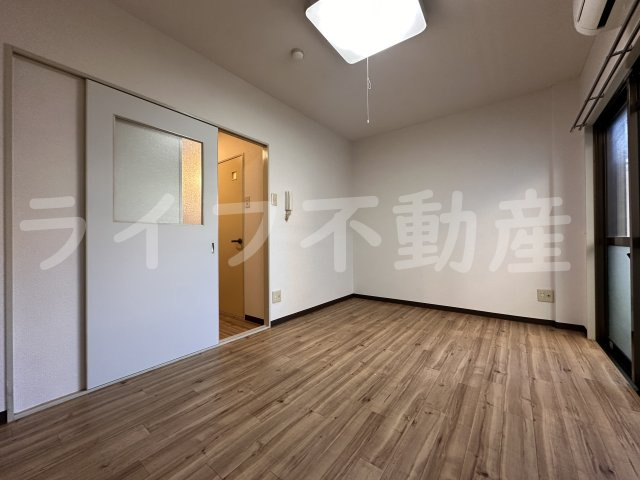 ポプルスONEの居間・リビング|おしゃれなリビングです