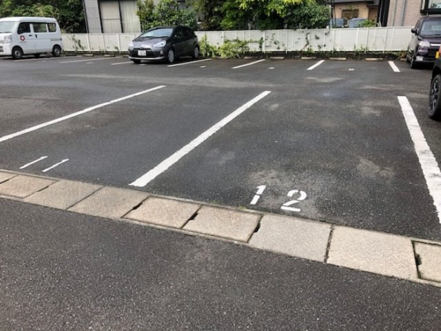 ラーン・サバーイの駐車場|駐車スペースもあります☆