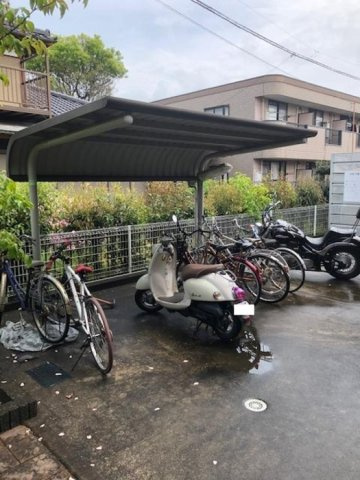 ラーン・サバーイのその他共用部分|駐輪場に自転車も停められます♪