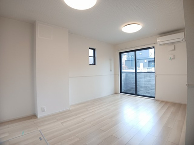 【居間・リビング】 | ベルデュールⅡ | 居室・リビング