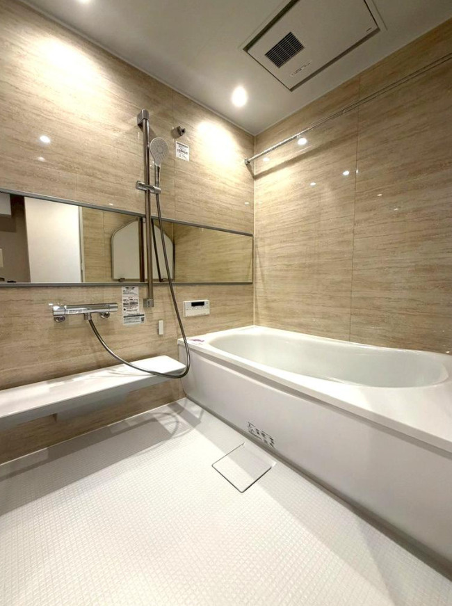 コスモ保土ヶ谷パークフォルム【仲介手数料無料】の浴室