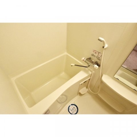 アスリート江坂Ⅱ番館