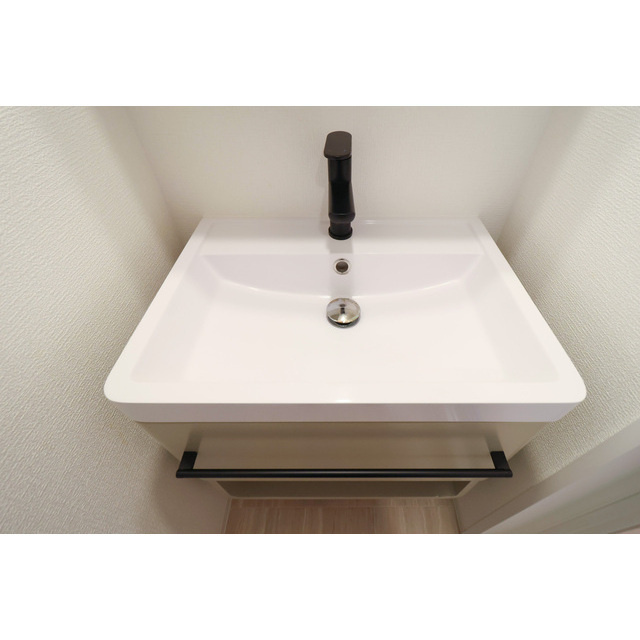 アドバンス江坂ラシュレ