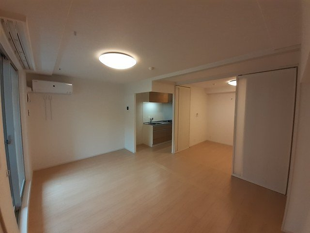 ラ・ルミエールの居間・リビング