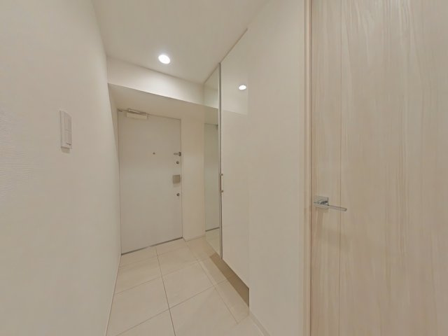 アルファスマート総社駅南の玄関|・玄関スペース
収納力がある玄関になります！