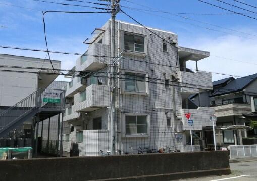 伊勢原市東成瀬のマンションの画像