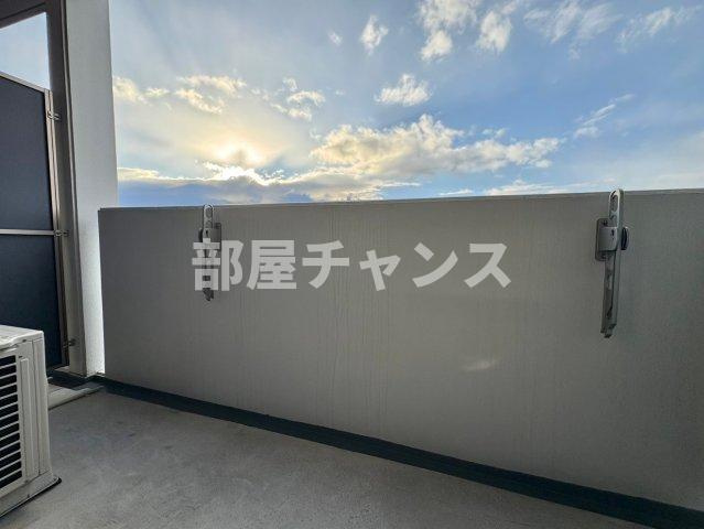 グランパークタワーのバルコニー