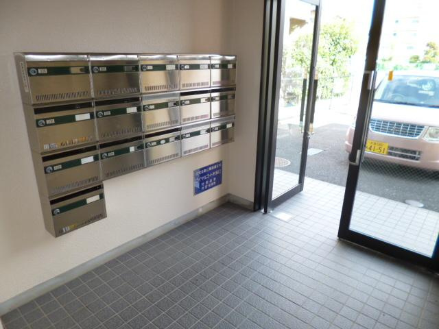 ロイヤルコートムラタ2のロビー