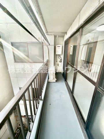 アパートメント松虫のバルコニー