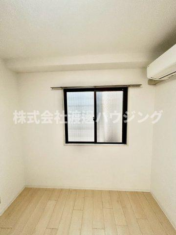 アパートメント松虫のその他|窓