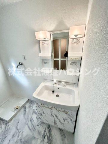 アパートメント松虫の洗面所