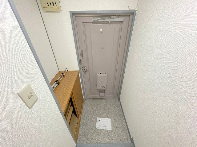 RIZEONE上新庄の玄関