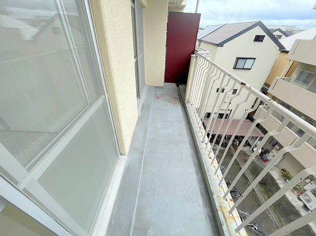 RIZEONE上新庄のバルコニー