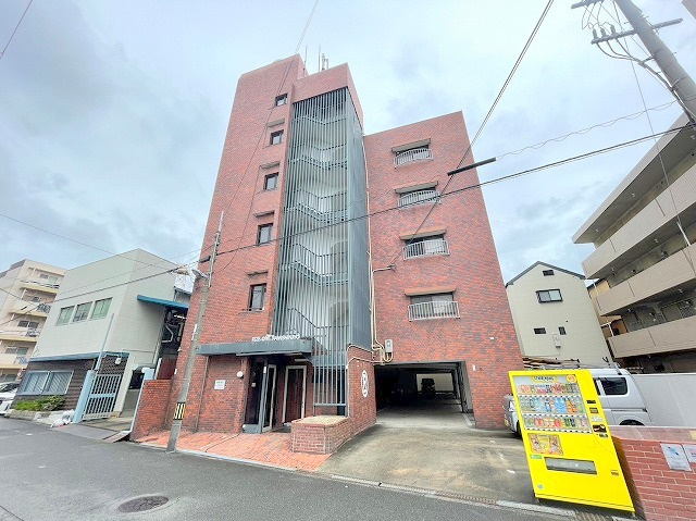 RIZEONE上新庄の外観