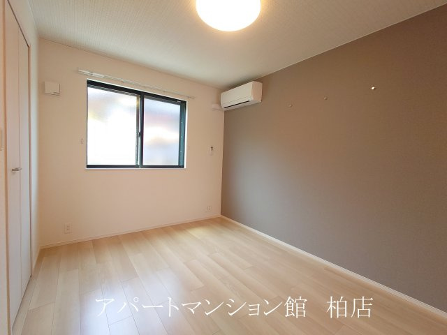 ノーブル柏Ａの寝室|同施工会社、同型タイプです