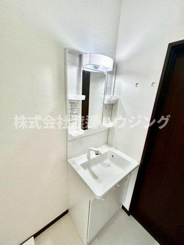 十八条一戸建の洗面所