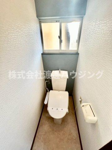 十八条一戸建のトイレ