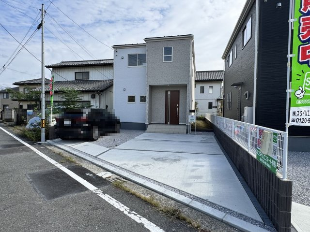 緑が丘町一戸建ての外観|落ち着いた雰囲気の外観です