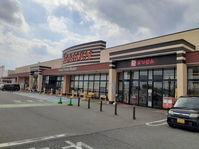 レジェンドの周辺|とりせんローズタウン店まで1600m