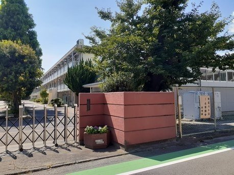 ラニカイ・Ｍの周辺|前橋市立敷島小学校まで600m