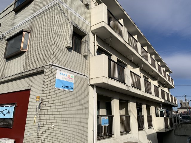 昭和ハイツ三千鶴の外観|外観は落ち着いています