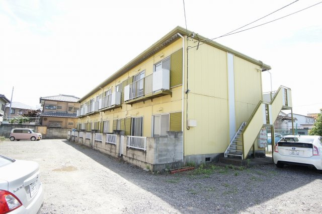 長井ハイツの外観|落ち着いた雰囲気の外観です