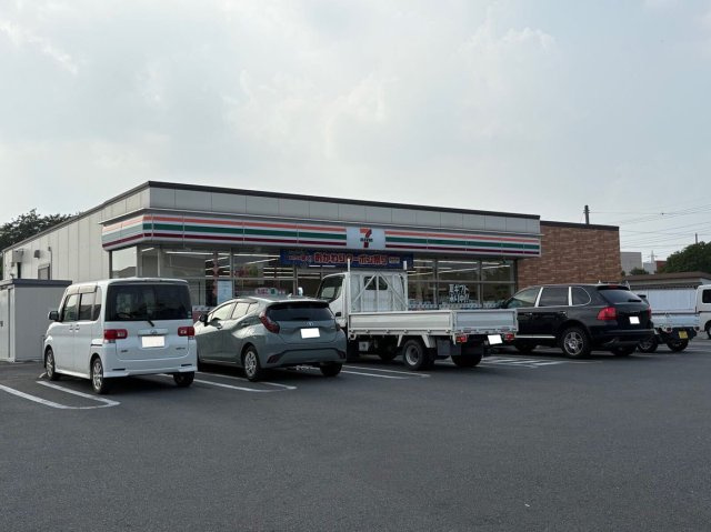 レオパレスアジサイの周辺