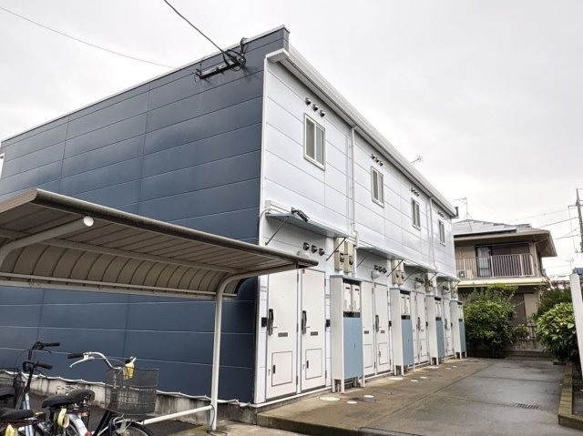 レオパレスゼフィール