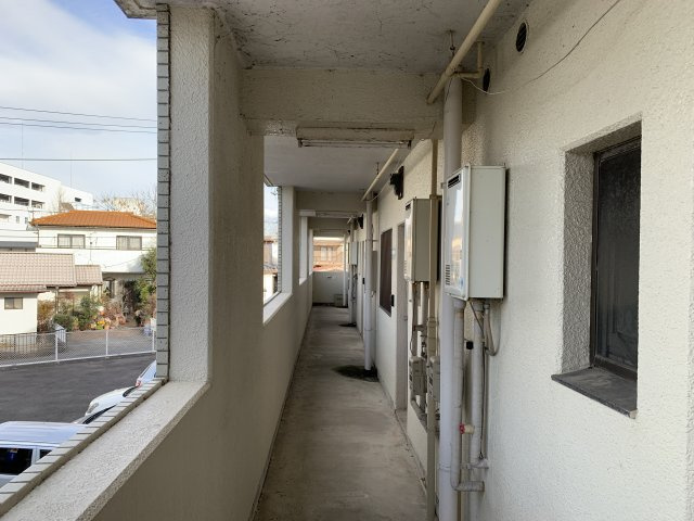 昭和ハイツ三千鶴のロビー|毎日通るロビーはこのようになっています