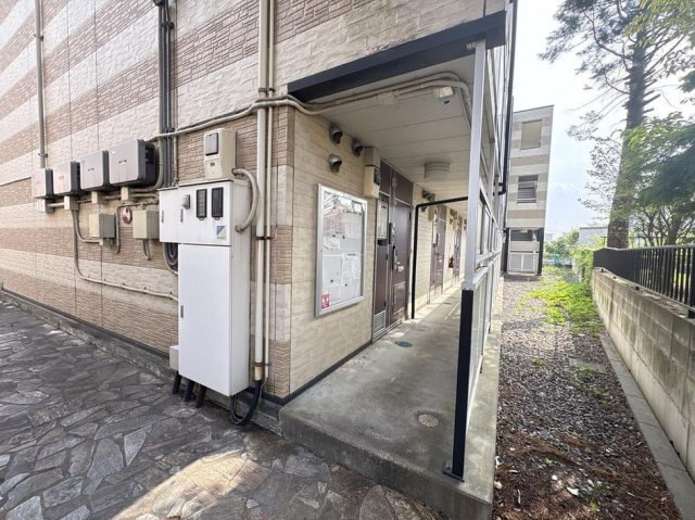 レオパレスＨｏｍｅ１００の外観|落ち着いた雰囲気の外観です