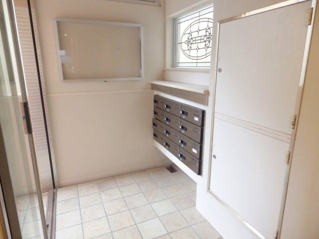 白山シルクハイツのロビー