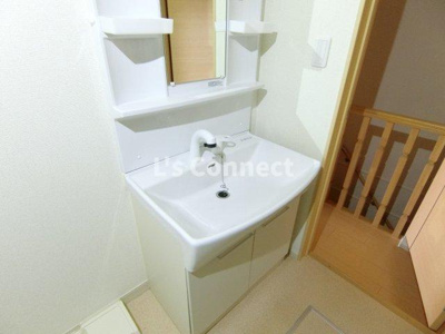 【洗面所】 | ソレイユ | 朝の支度もスムーズな独立洗面台。