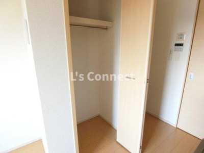 【設備】 | ソレイユ | ＬＤＫにもクローゼット付き。