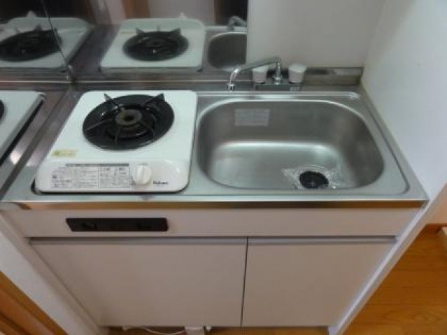 ファミール井尻南IIのキッチン