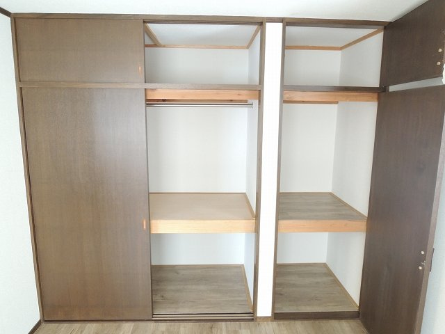 アーバンハイツ本駒込の収納